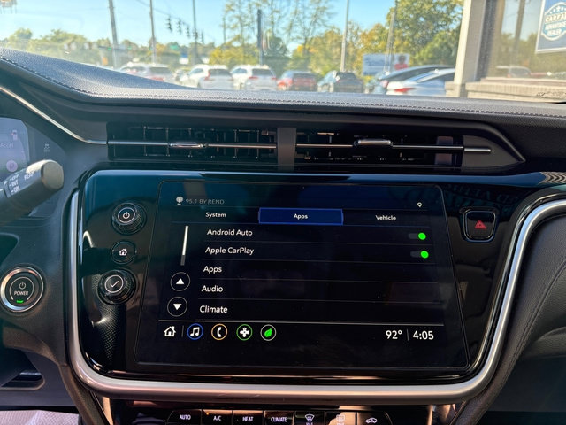 Used 2023 Chevrolet Bolt LT FWD image 29