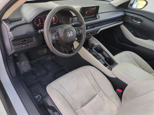 Used 2023 Honda Accord LX image 10