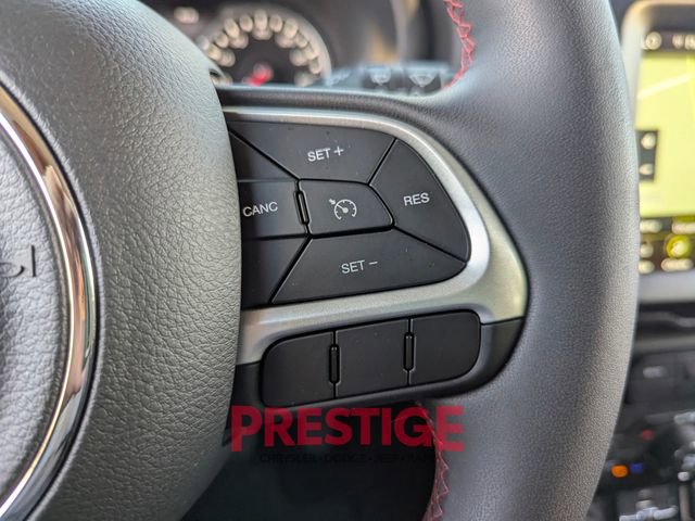 Used 2023 Jeep Renegade Trailhawk image 16