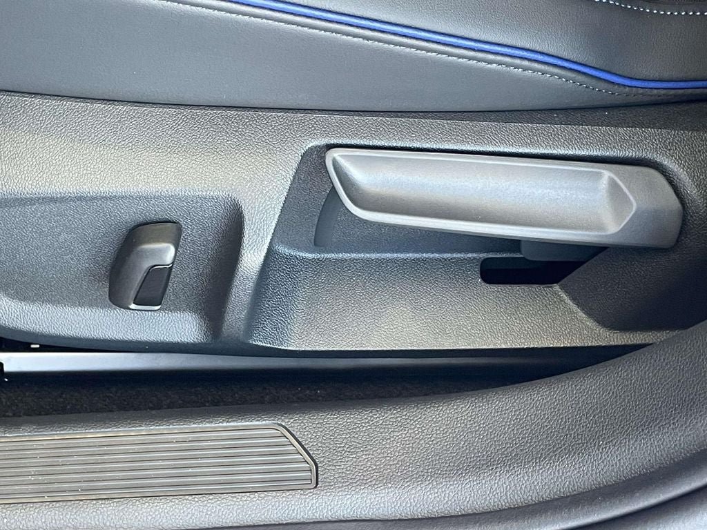 New 2026 Volkswagen Golf w/ Euro Style Package AWD/4WD image 29