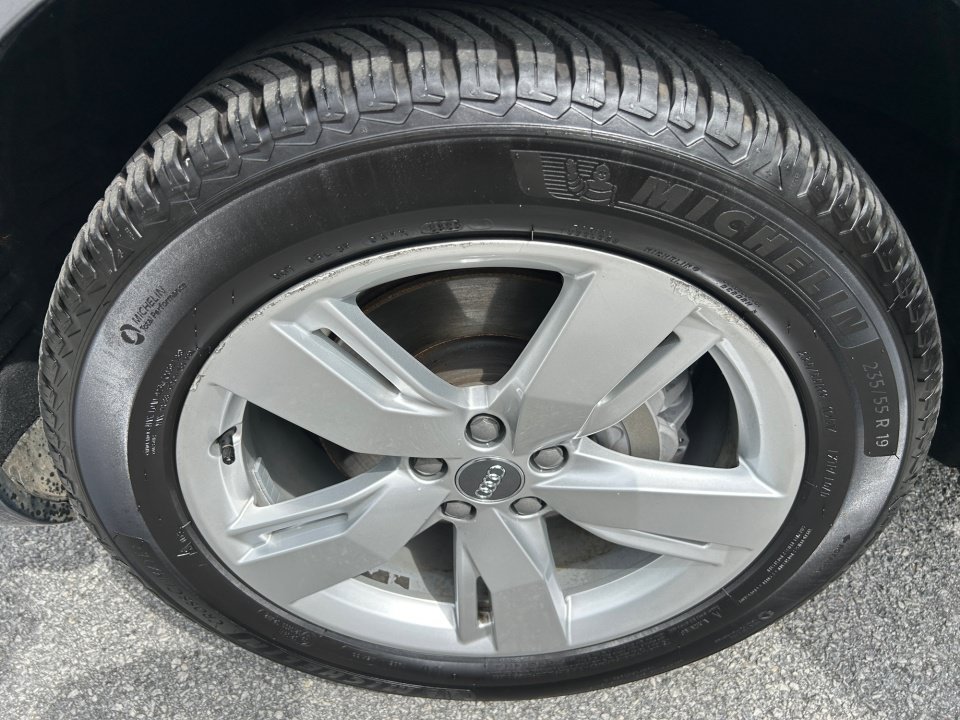 Used 2019 Audi Q5 2.0T Premium Plus AWD/4WD image 27