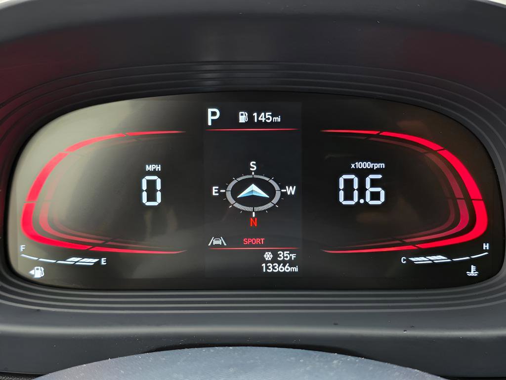 Certified 2024 Hyundai Venue Limited image 25