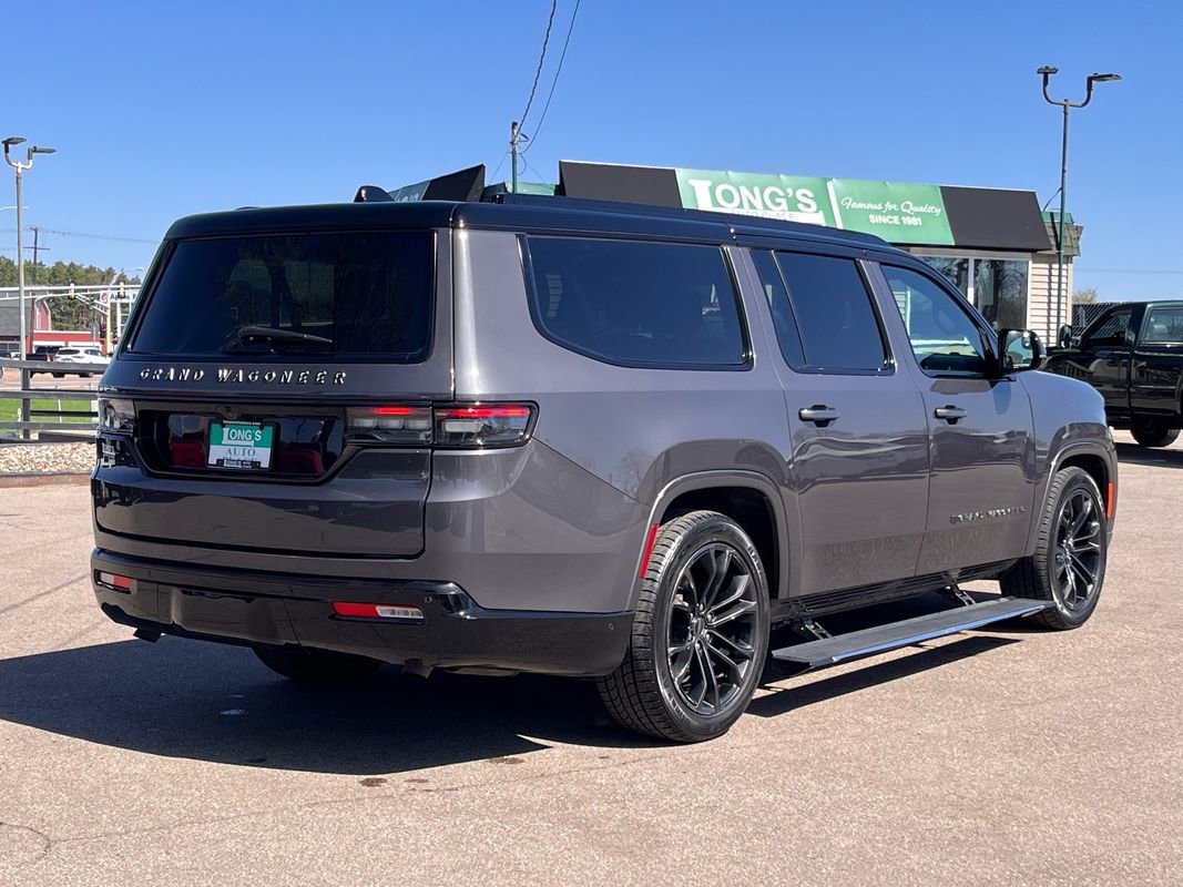 Used 2024 Jeep Grand Wagoneer L Series II w/ Quick Order Packagew 28T AWD/4WD image 8