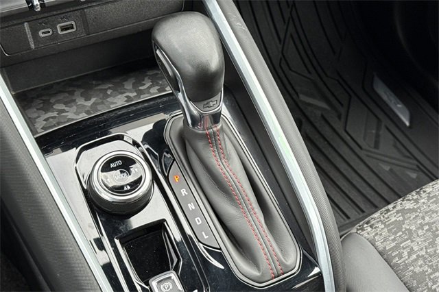 Used 2024 Chevrolet Colorado Z71 w/ Advanced Trailering Package image 26