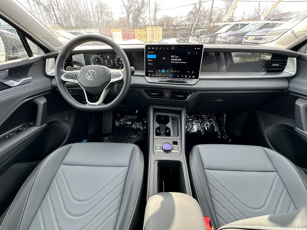 New 2026 Volkswagen Tiguan SE AWD/4WD image 24