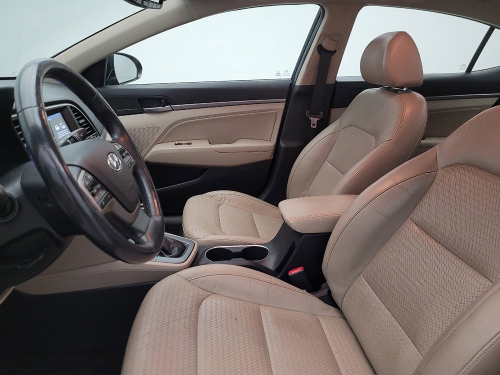 Used 2017 Hyundai Elantra Limited FWD image 17