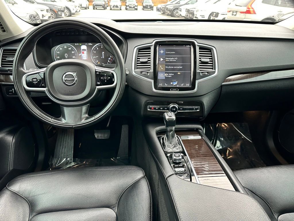 Used 2019 Volvo XC90 T6 Momentum w/ Advanced Package image 15