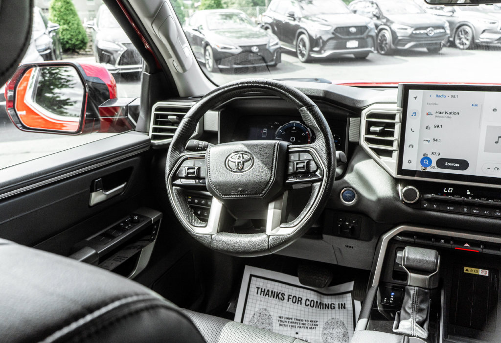 Used 2023 Toyota Tundra Limited AWD/4WD image 13