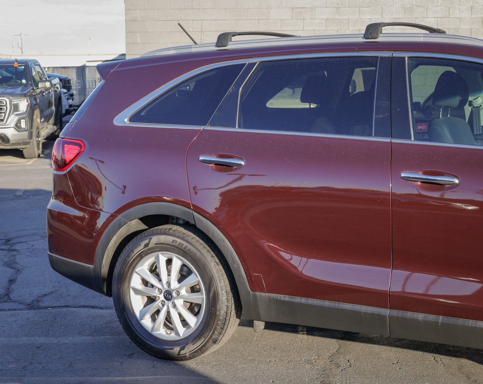 Used 2020 Kia Sorento LX w/ LX I4 Convenience Package image 4