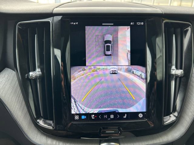 Certified 2025 Volvo XC60 B5 Plus image 23