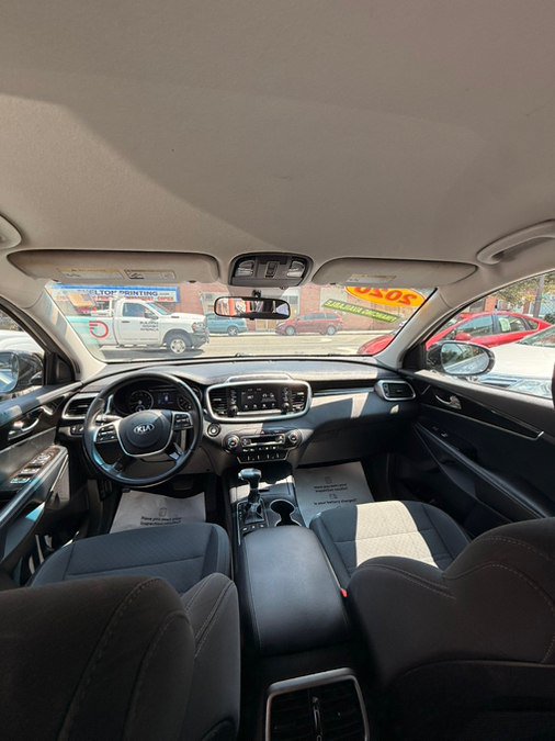 Used 2020 Kia Sorento S AWD/4WD image 13