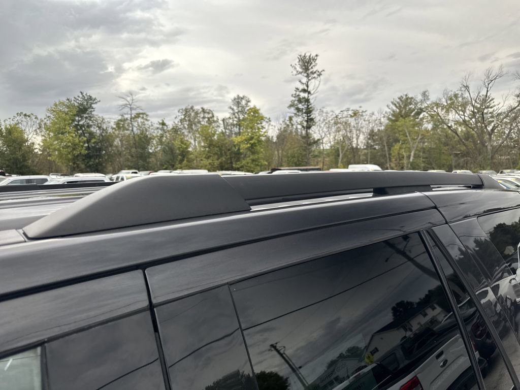 Used 2024 Ford Expedition XLT image 16