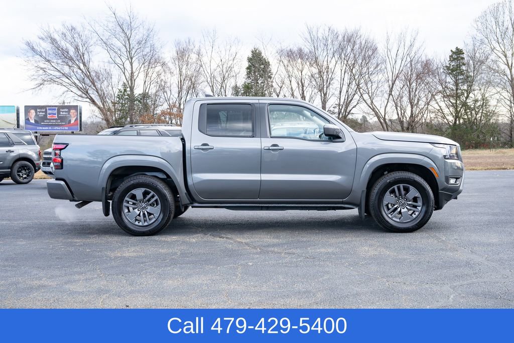 Used 2025 Nissan Frontier SV w/ SV Convenience Package image 6