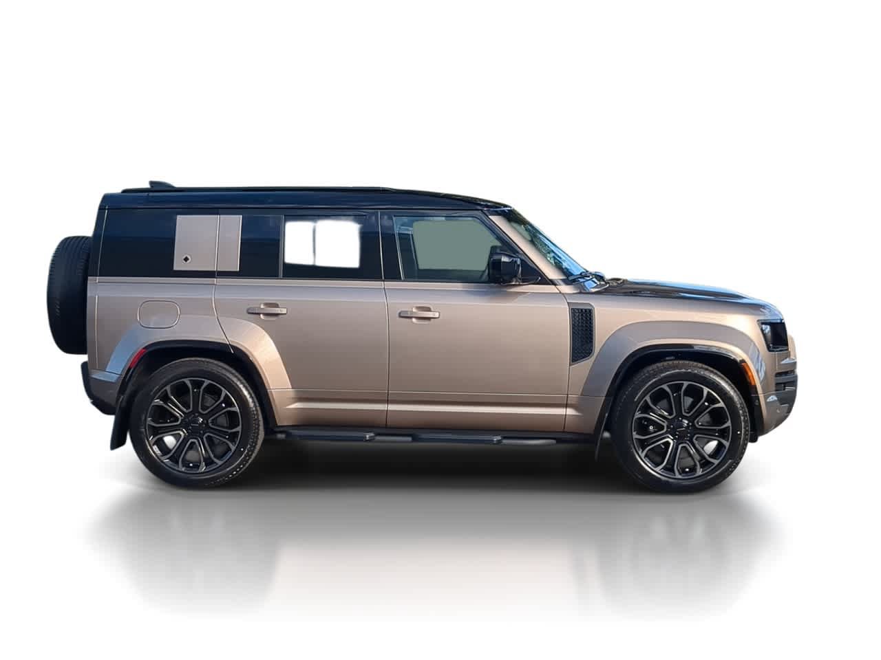New 2026 Land Rover Defender 110 OCTA image 9