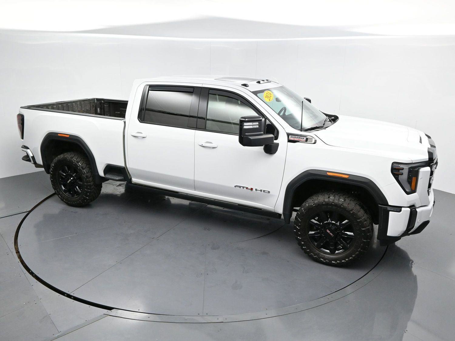 Used 2024 GMC Sierra 2500 AT4 w/ AT4 Premium Plus Package AWD/4WD image 41