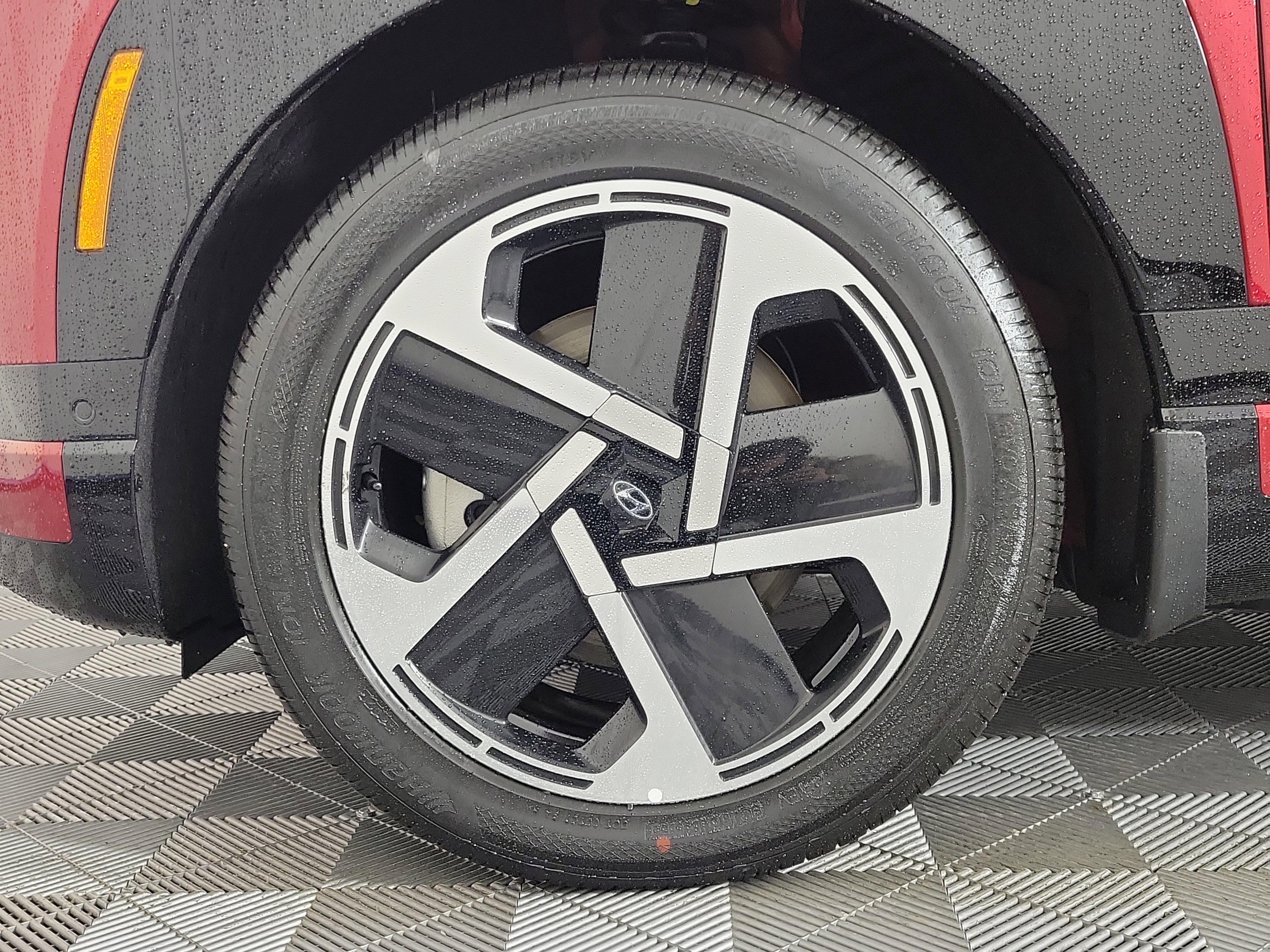 New 2026 Hyundai Ioniq 9 Limited image 35