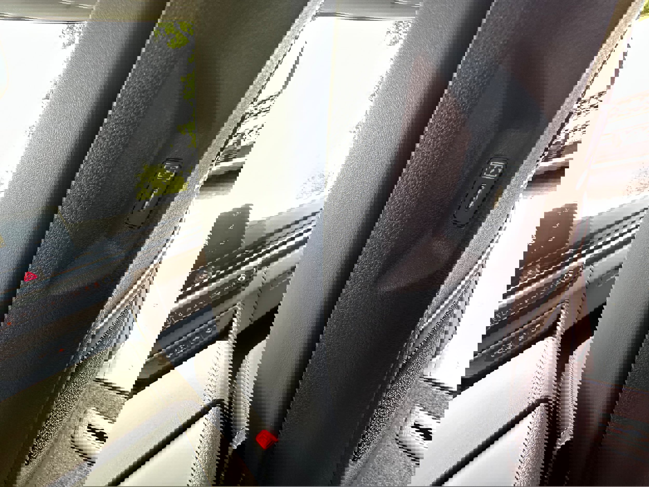 New 2026 Kia Carnival LXS image 24