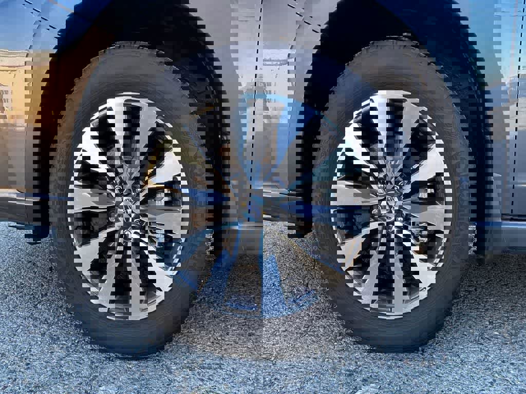 Certified 2025 Subaru Outback Touring XT image 7