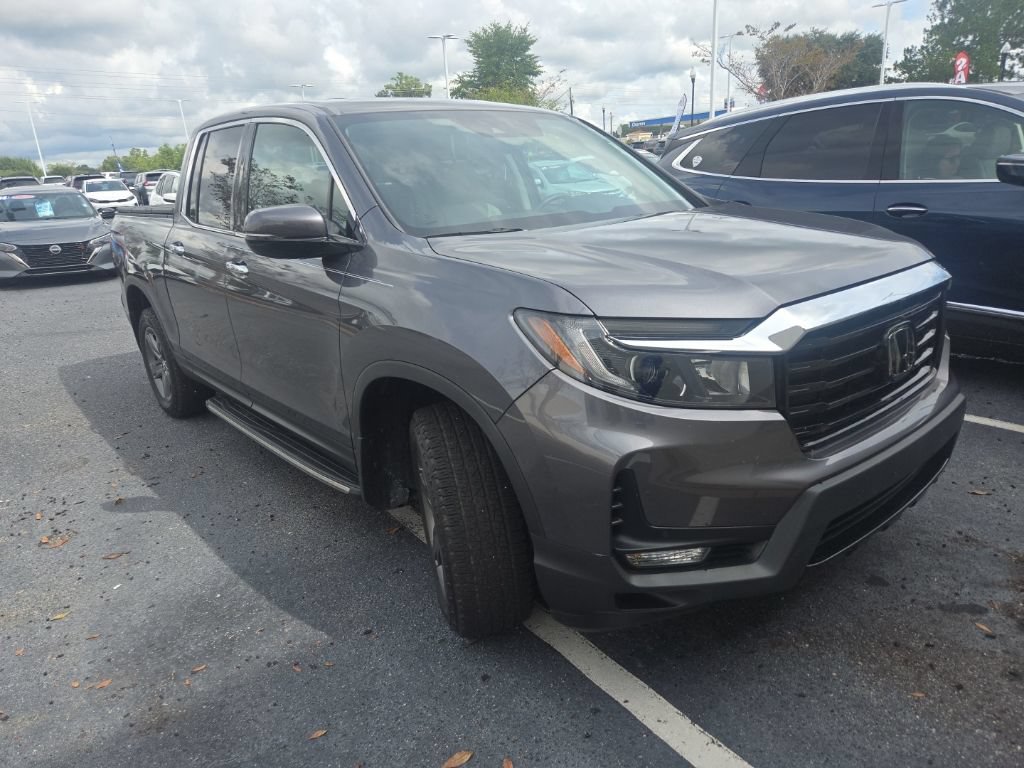 Used 2023 Honda Ridgeline RTL-E image 2