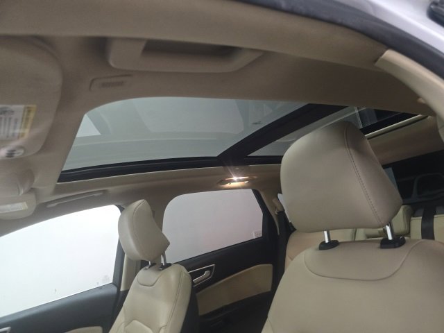 Used 2023 Ford Edge SEL w/ Convenience Package image 28