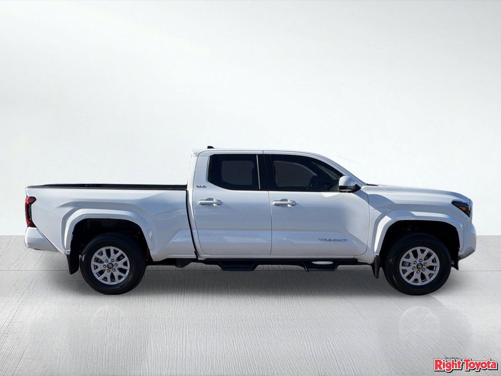 New 2026 Toyota Tacoma SR5 AWD/4WD image 8