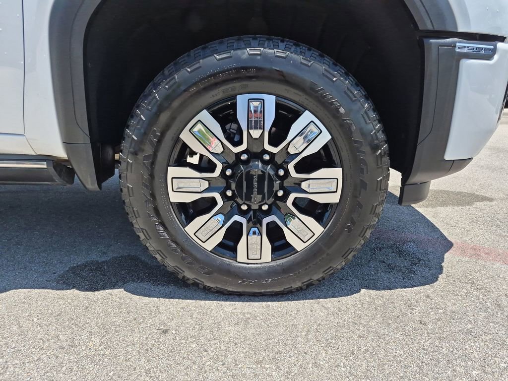 Used 2025 GMC Sierra 2500 Denali w/ Denali Reserve Package AWD/4WD image 15