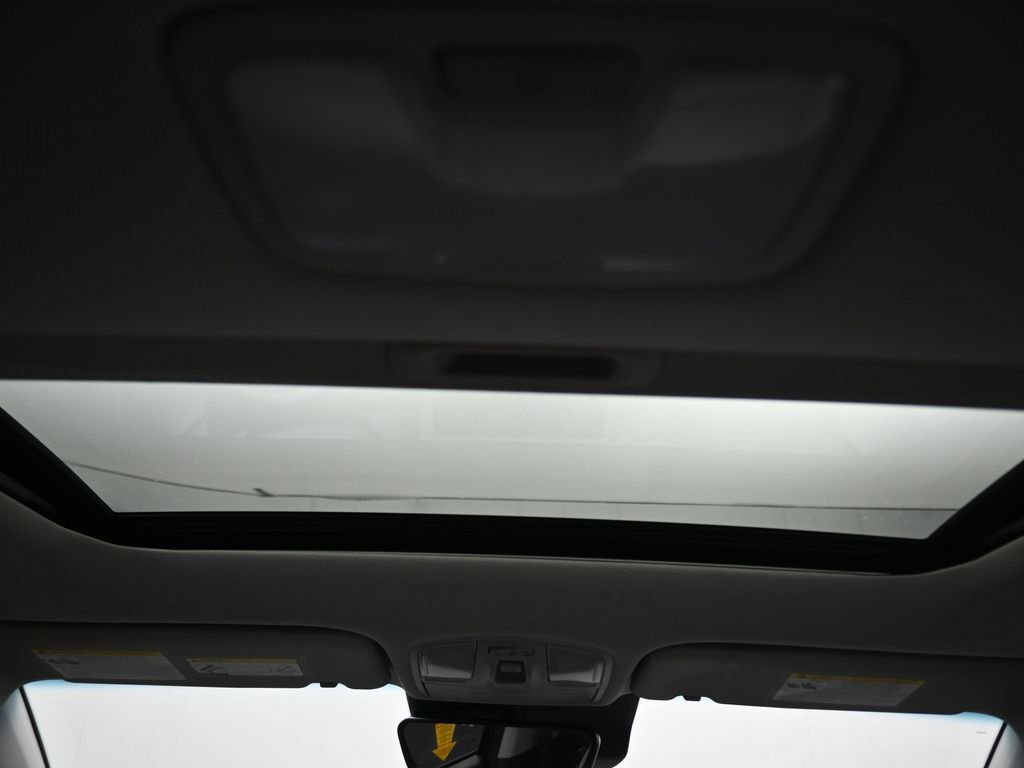 Used 2023 Hyundai Kona Limited w/ Cargo Package FWD image 42