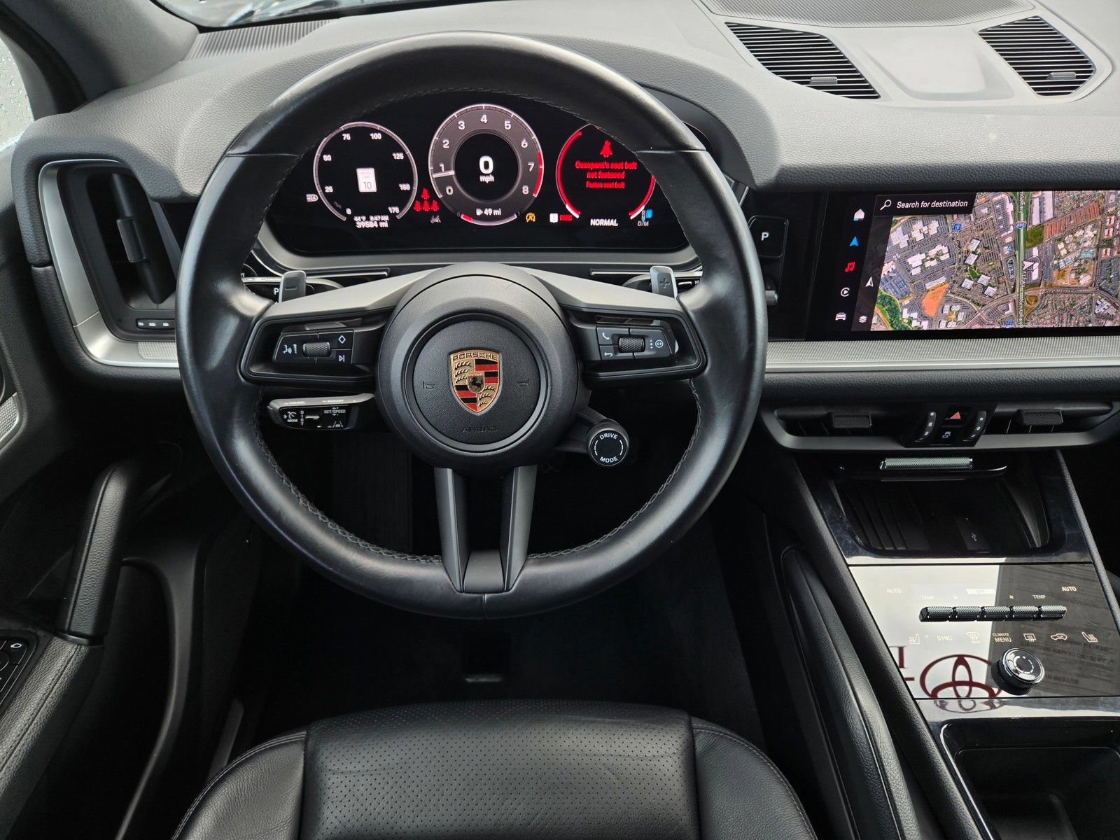 Used 2024 Porsche Cayenne AWD/4WD image 14