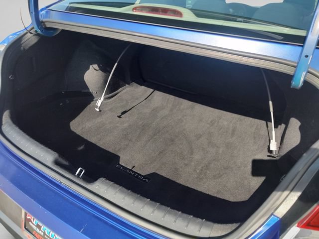 Used 2024 Hyundai Elantra SEL FWD image 32