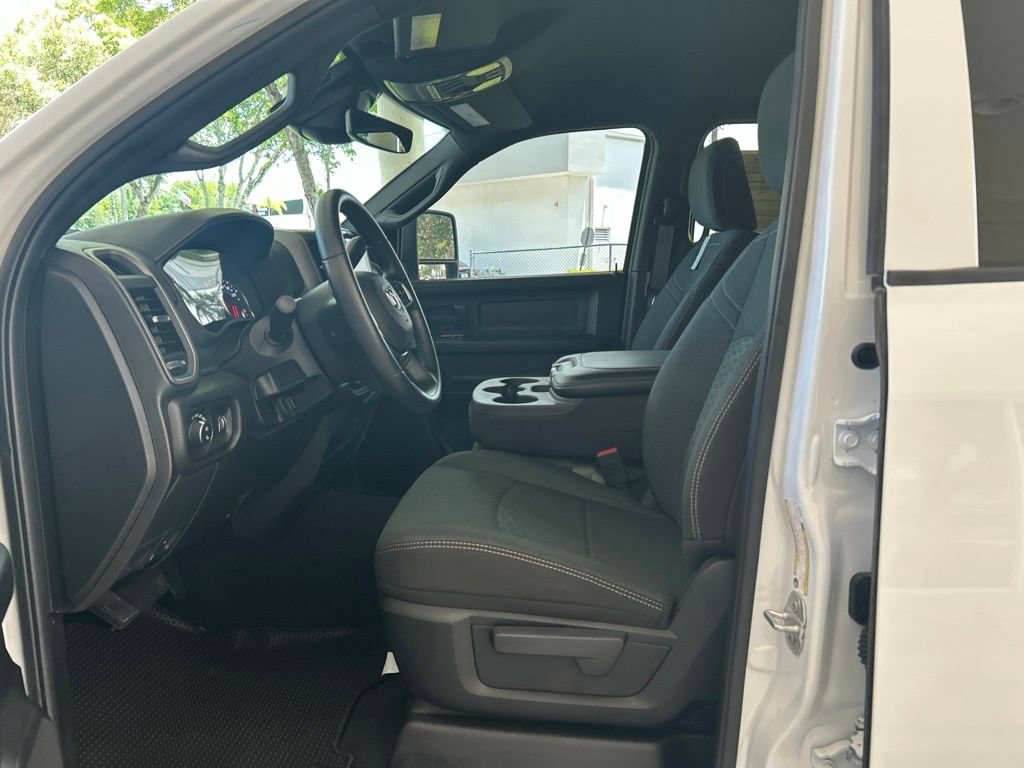 Used 2025 RAM 2500 Tradesman AWD/4WD image 6