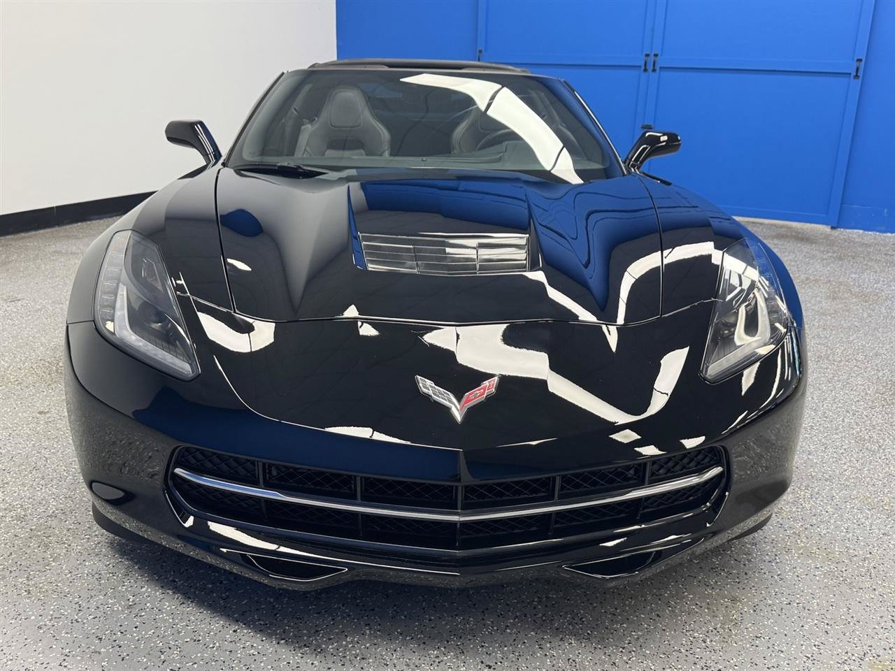 Used 2019 Chevrolet Corvette Stingray Coupe w/ 1LT RWD image 31