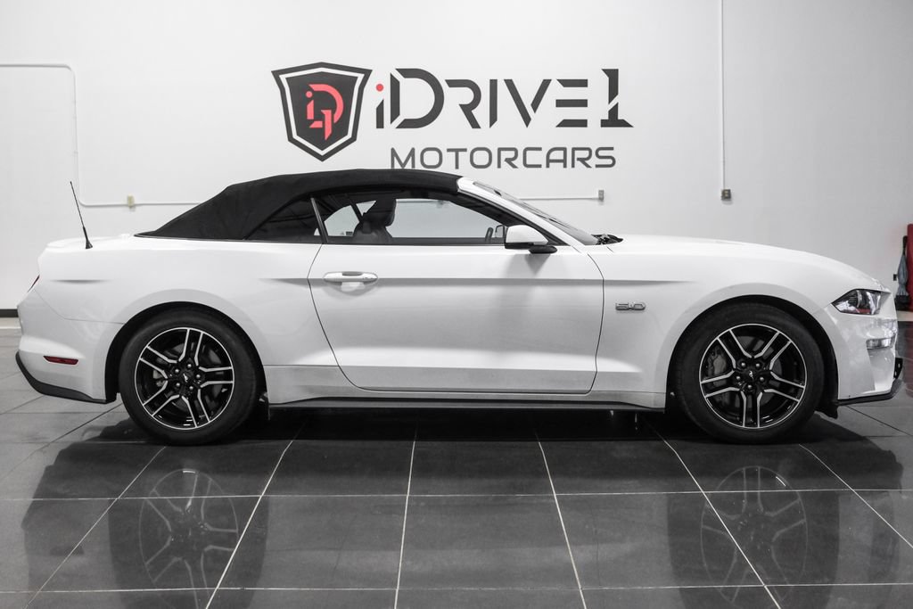 Used 2018 Ford Mustang GT Premium RWD image 7