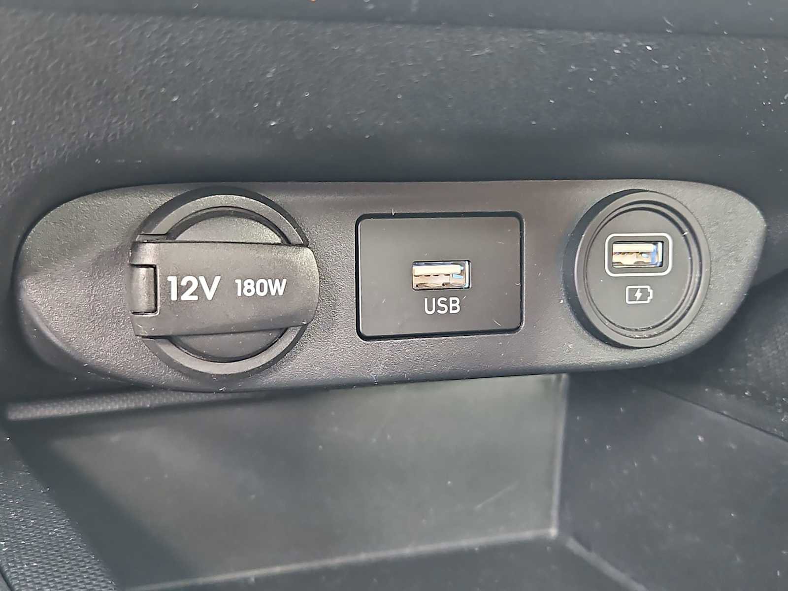 Certified 2023 Hyundai Elantra Blue FWD image 30