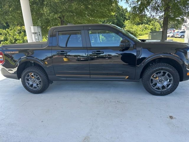 Certified 2025 Ford Maverick Tremor AWD/4WD image 2