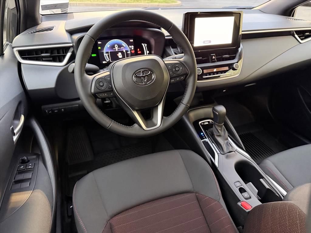 Used 2026 Toyota Corolla SE image 12