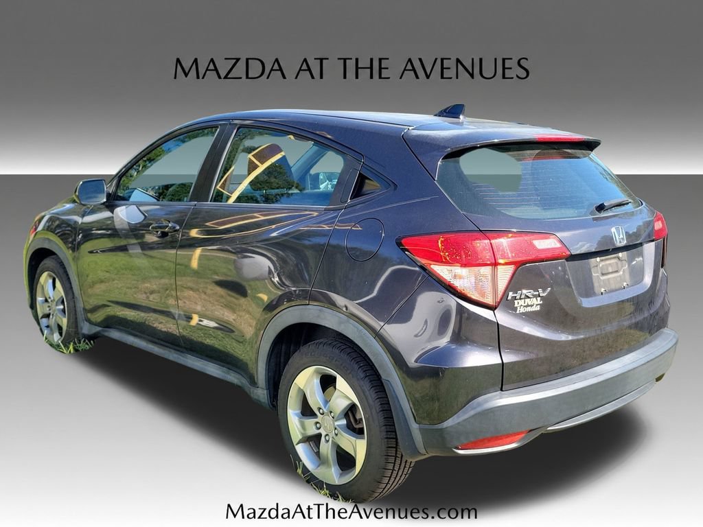 Used 2017 Honda HR-V LX image 16