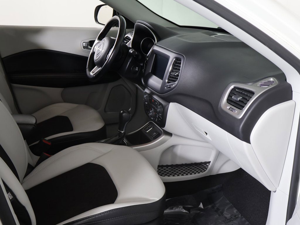 Used 2021 Jeep Compass Latitude image 20