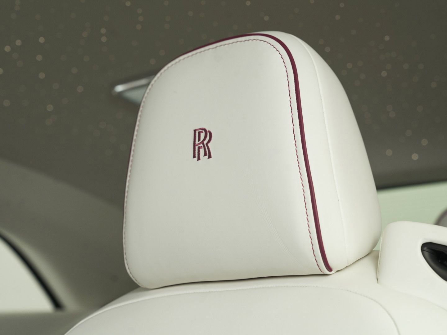 Certified 2024 Rolls-Royce Spectre w/ Spectre Launch Package image 30