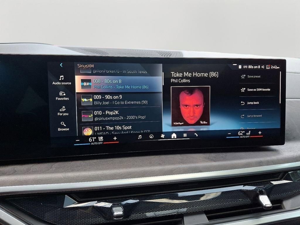 Used 2025 BMW X5 xDrive50e w/ Climate Comfort Package image 18