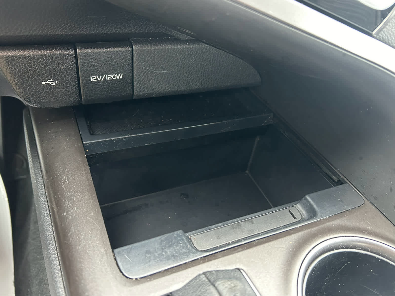 Used 2023 Toyota Camry SE image 29