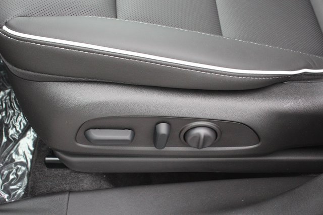 New 2026 Buick Encore GX Avenir w/ Avenir Technology Package image 19