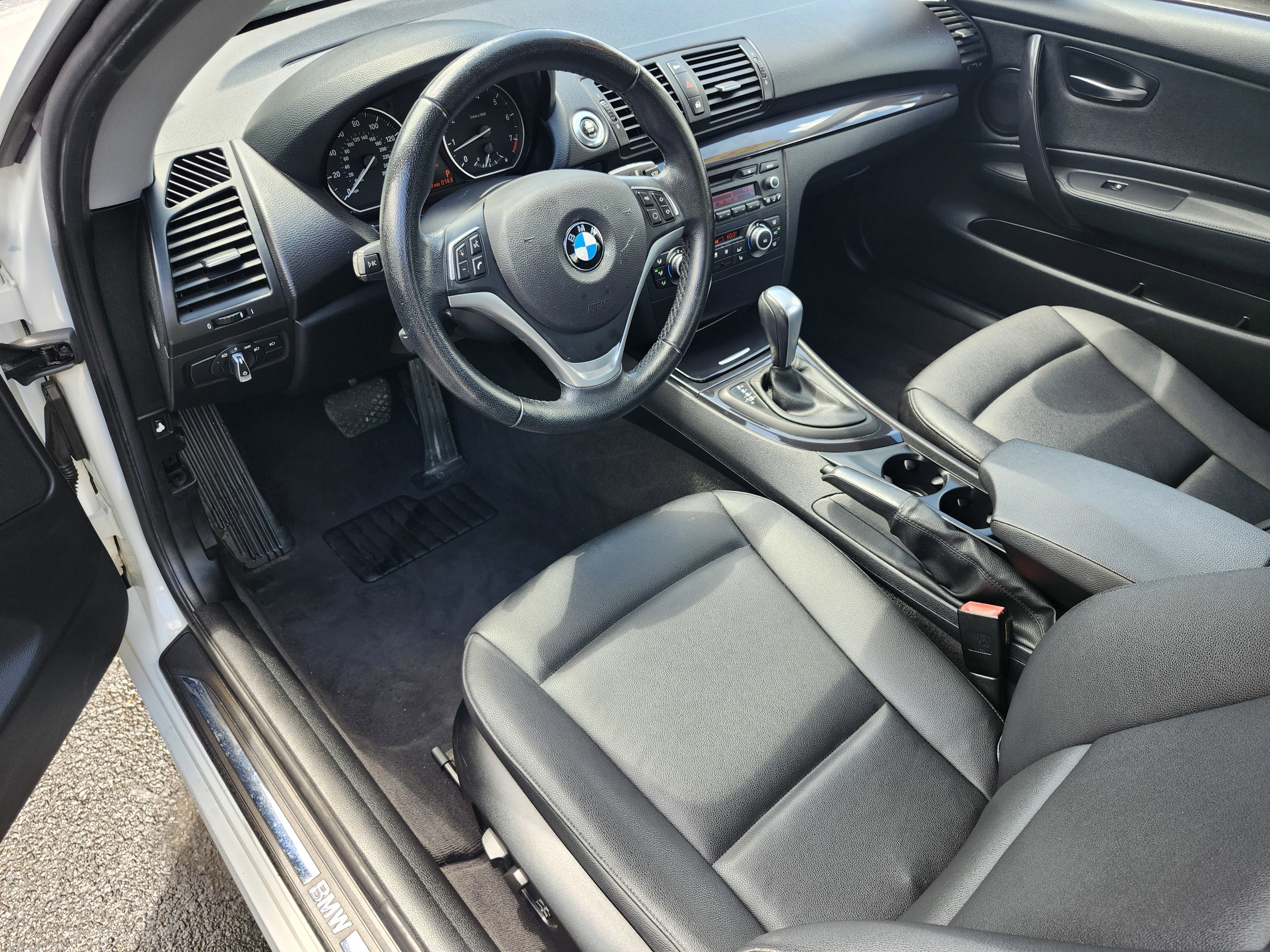 Used 2013 BMW 128i Coupe image 4