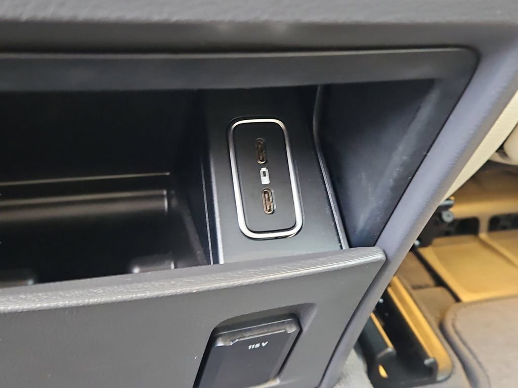 Used 2020 Mercedes-Benz GLE 350 4MATIC image 23