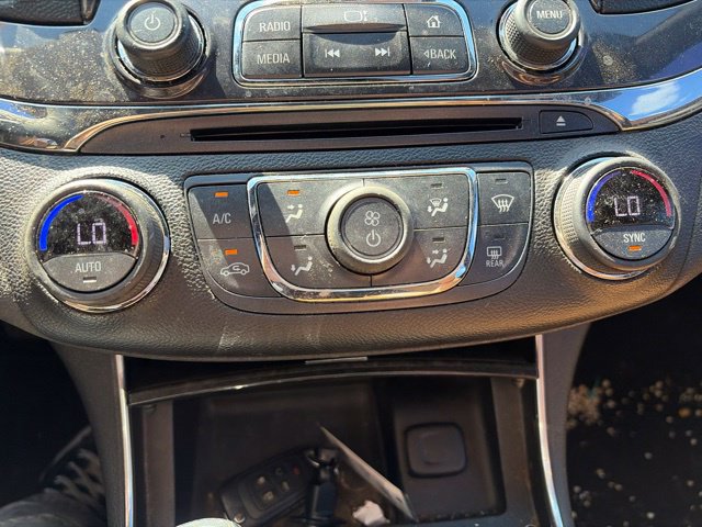 Used 2014 Chevrolet Impala LTZ FWD image 34