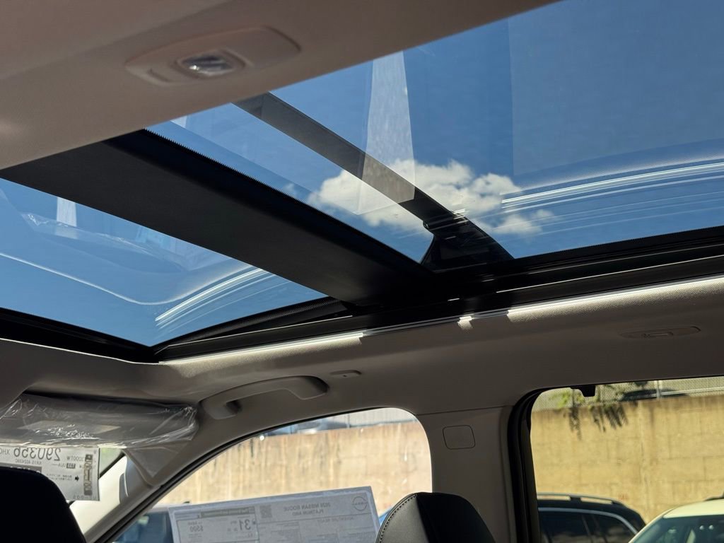 New 2026 Nissan Rogue Platinum image 20