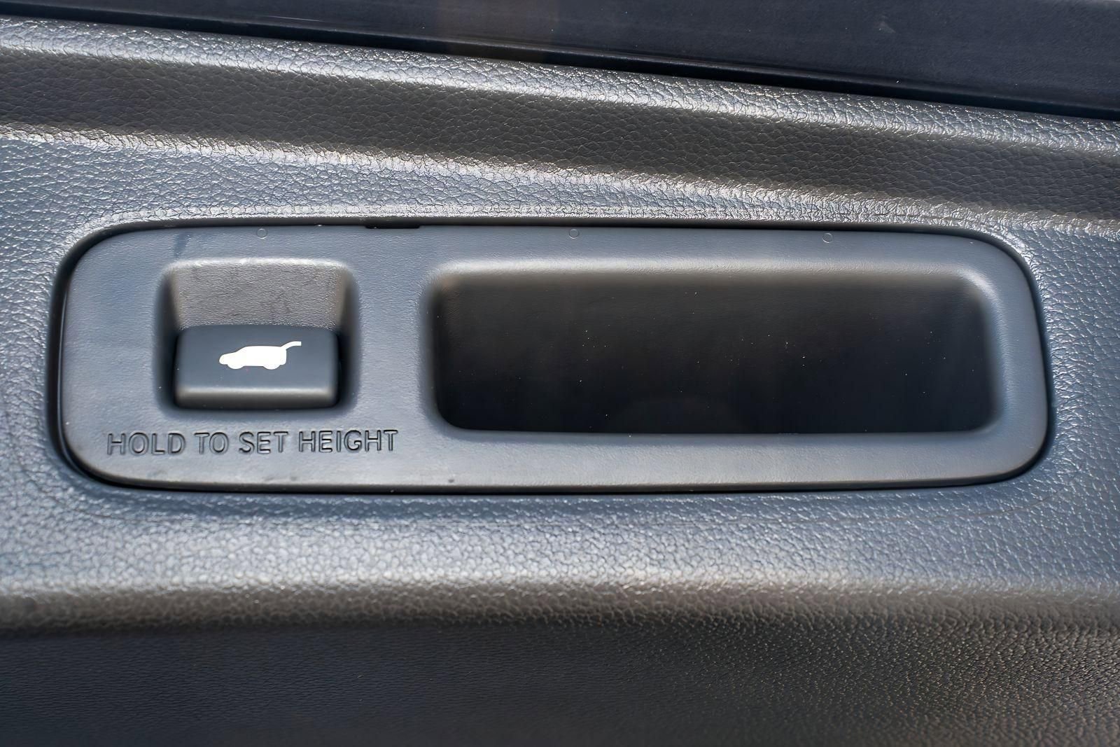 Certified 2023 Honda CR-V Sport Touring image 11