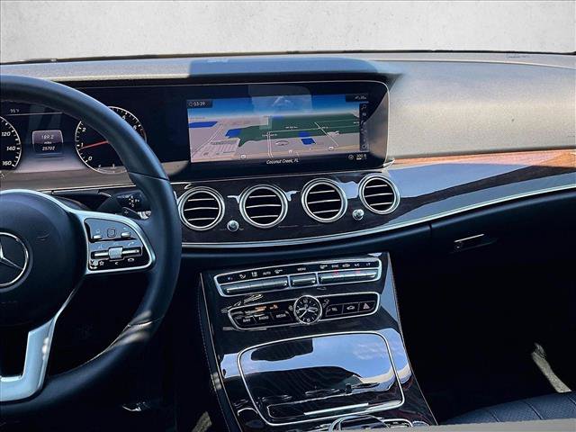 Used 2019 Mercedes-Benz E 300 image 8