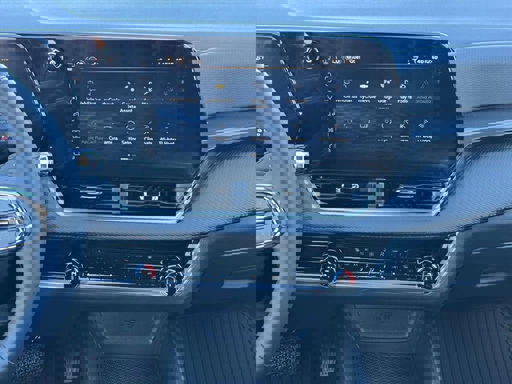 New 2026 Chevrolet Equinox LT w/ Convenience Package II image 7