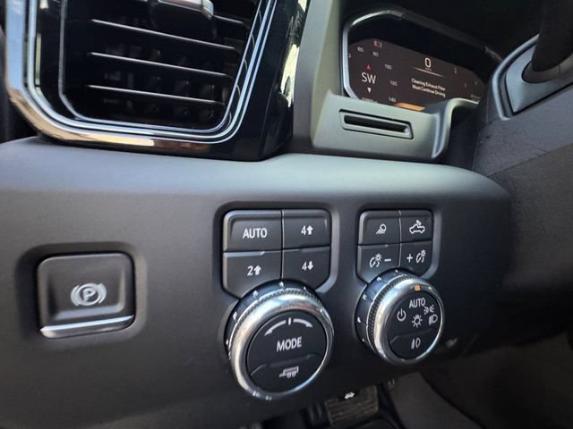 Used 2026 GMC Sierra 2500 AT4 AWD/4WD image 6