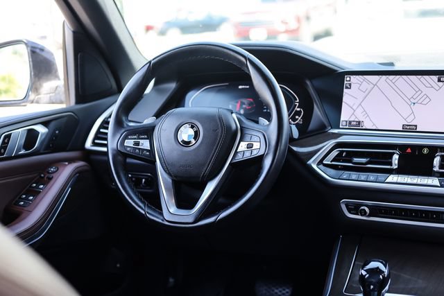 Used 2021 BMW X5 xDrive45e w/ Parking Assistance Package AWD/4WD image 21